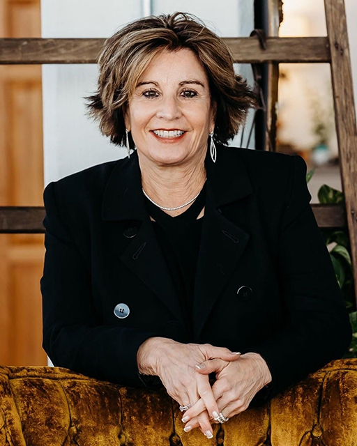 nadine simantov